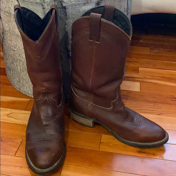 Abilene cowboy boots 7.5 made in USA auburn brown
